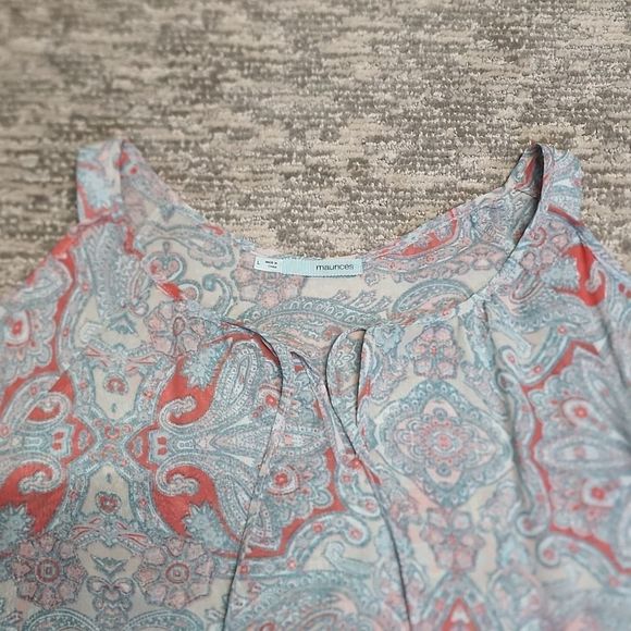 Maurices brand cold shoulder blouse - Picture 8 of 10